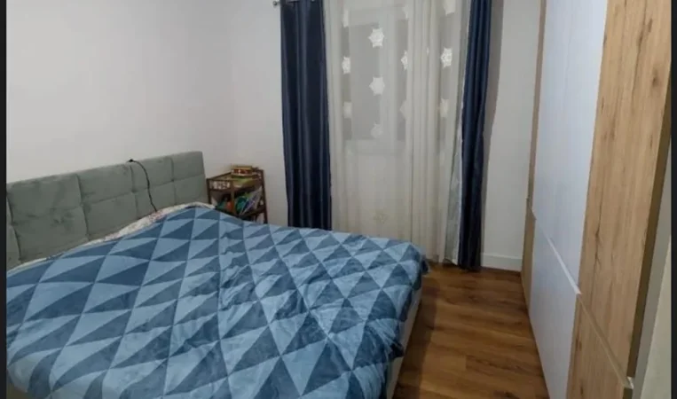 Tirane, shitet apartament 2+1 Kati 3, 75 m² 160.000 € (Ish Parku)