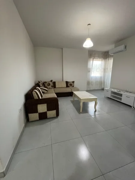 Shqiperi, jepet me qera apartament 2+1+Ballkon Kati 9, 92 m² 630 € (Golden Park Spitali Amerikan 3)