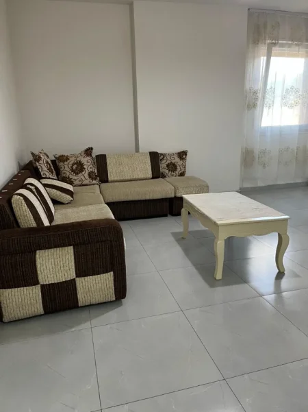 Shqiperi, jepet me qera apartament 2+1+Ballkon Kati 9, 92 m² 630 € (Golden Park Spitali Amerikan 3)