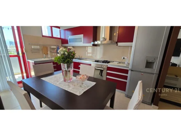 Tirane, shitet apartament 2+1 Kati 7, 108 m² 222.000 € (Zogu i Zi bosko143606)