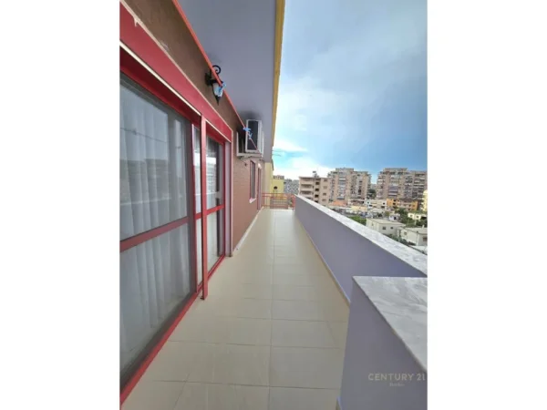 Tirane, shitet apartament 2+1 Kati 7, 108 m² 222.000 € (Zogu i Zi bosko143606)