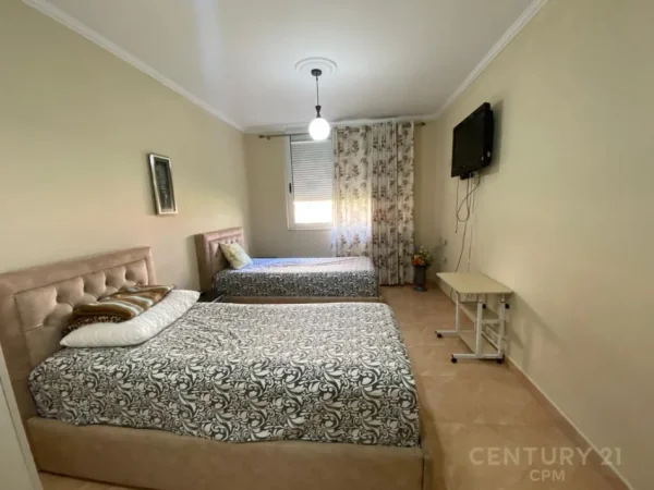 Tirane, jepet me qera apartament 2+1 Kati 2, 85 m² 500 € (Astir bot143597)