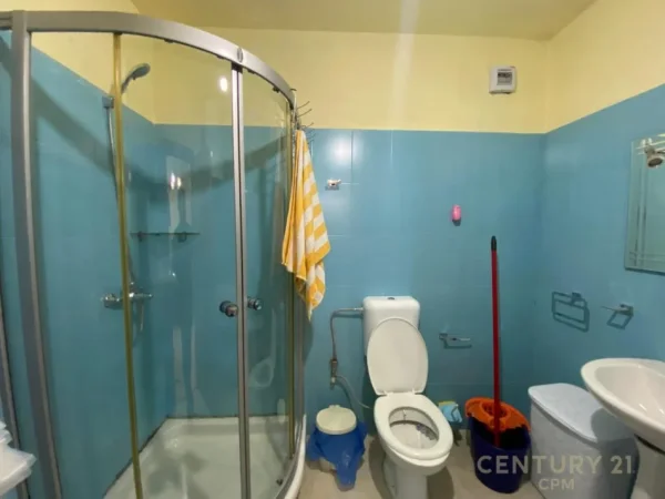 Tirane, jepet me qera apartament 2+1 Kati 2, 85 m² 500 € (Astir bot143597)
