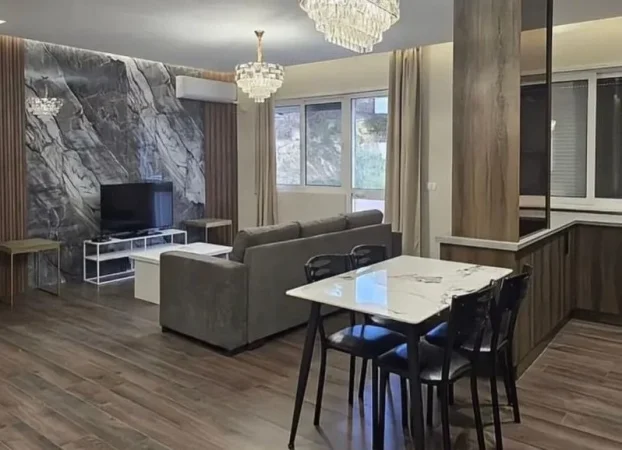 Tirane, shitet apartament 2+1 , 120 m² 210.000 € 