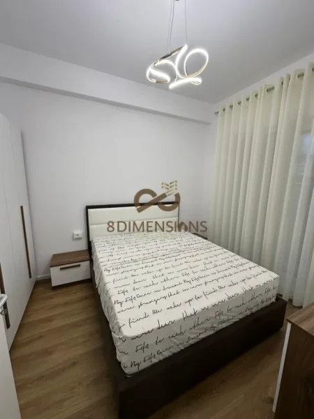 Tirane, jepet me qera apartament 1+1+Ballkon Kati 3, 60 m² 430 € (ali demi)