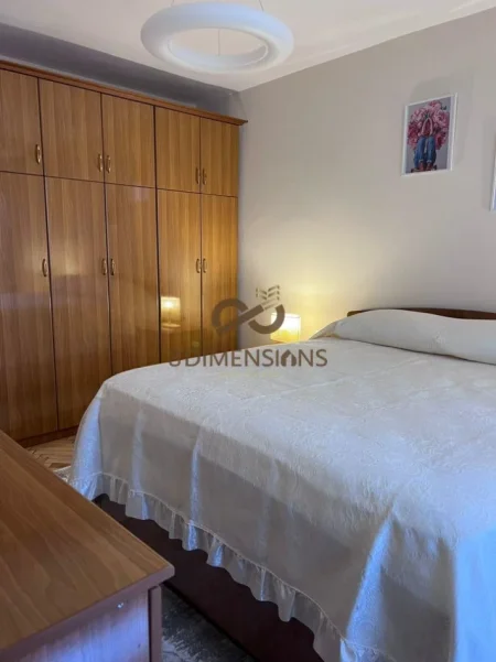 Tirane, jepet me qera apartament 2+1 Kati 4, 76 m² 650 € (rruga e elbasanit)