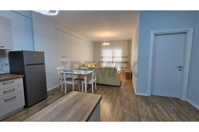 Tirane, jepet me qera apartament 1+1 Kati 2, 78 m² 500 € (Dritan Hoxha)