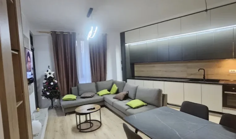 Tirane, jepet me qera apartament 2+1 Kati 4, 110 m² 1.000 € 