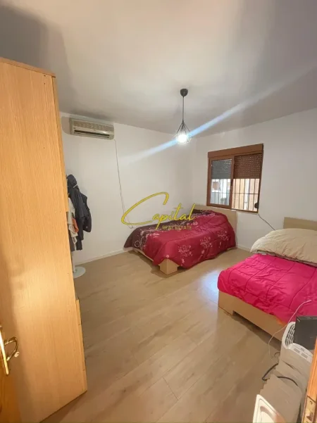 Tirane, jepet me qera apartament 2+1 Kati 1, 120 m² 450 € (SELITE)