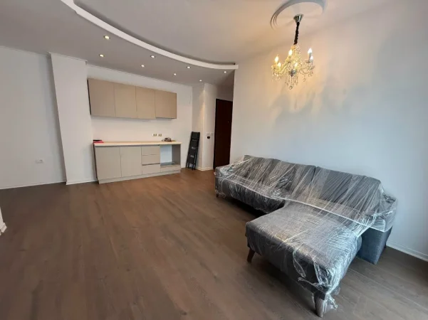 Tirane, shitet 2+1 Kati 3, 87 m² 186.000 € 