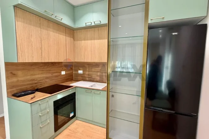 Tirane, jepet me qera apartament 2+1 , 90 m² 750 € (Rruga Egnatia, Tiranë)