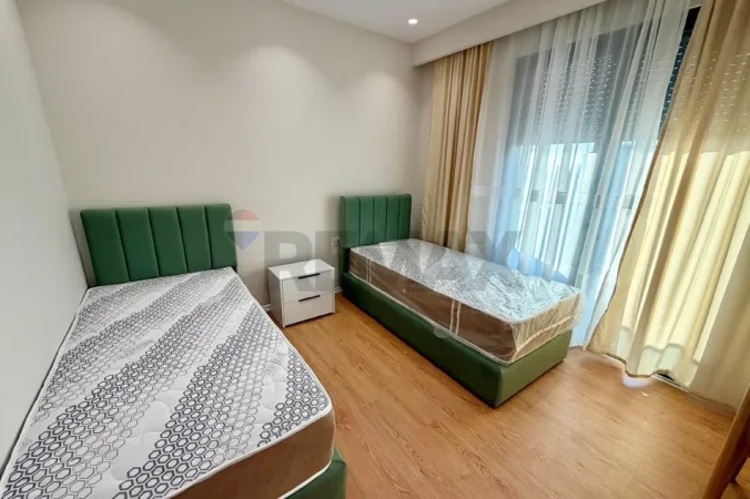 Tirane, jepet me qera apartament 2+1 , 90 m² 750 € (Rruga Egnatia, Tiranë)
