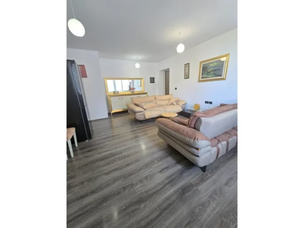 shitet apartament 2+1 Kati 6, 90 m² 185.000 € (Fusha Aviacionit)