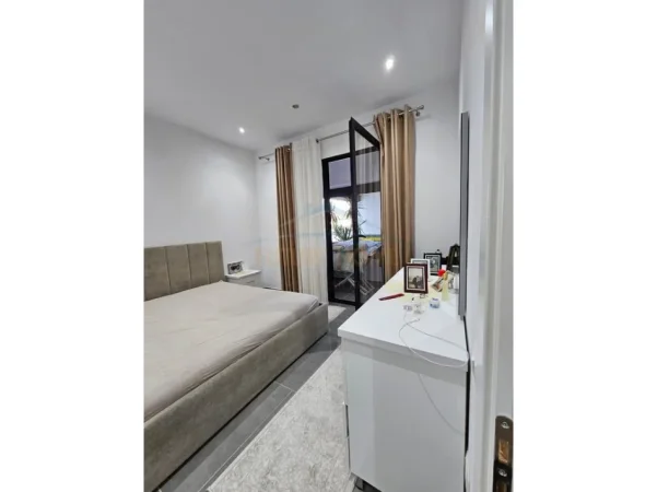 Tirane, shitet apartament 1+1 Kati 0, 85 m² 130.000 € (Selite)