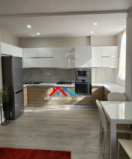 Tirane, jepet me qera apartament 1+1+Ballkon Kati 3, 78 m² 825 € (RRUGA ISLAM ALLA,RRUGA E KAVAJES)