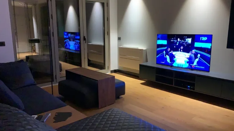 Tirane, jepet me qera apartament 1+1+Ballkon , 79 m² 1.200 € (Kompleksi Delijorgji, Rruga e Kavajes)