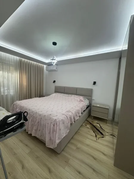 Tirane, Shitet Apartament 2+1, Kati i 2, 76 m², Rruga Arkitekt Kasemi, Brryl, 🏷️ Çmimi: 18.850.000 Leke