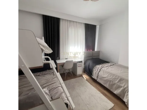 Tirane, shitet apartament 2+1 Kati 1, 106 m² 240.000 € (don bosko)