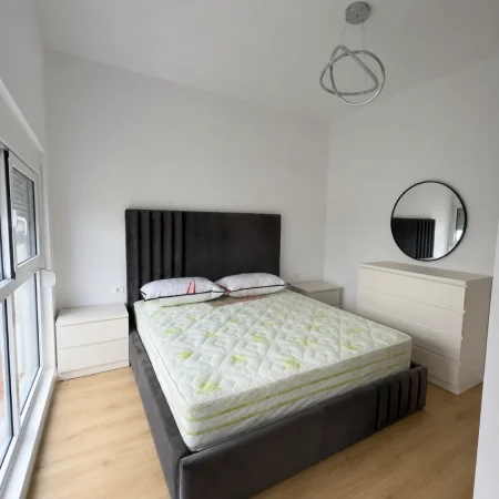Tirane, jepet me qera apartament 1+1+Ballkon , 60 m² 518 € (Rezidenca Kadiu / Mangalem)