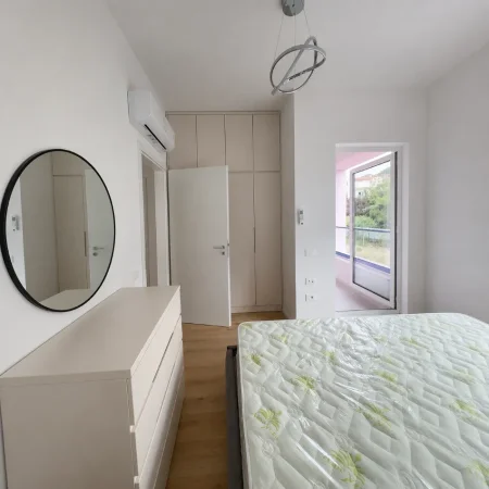 Tirane, jepet me qera apartament 1+1+Ballkon , 60 m² 518 € (Rezidenca Kadiu / Mangalem)