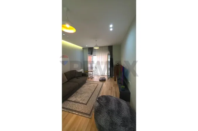 Tirane, shitet apartament 1+1+Ballkon Kati 4, 70 m² 150.000 € (rruga e ali demit)