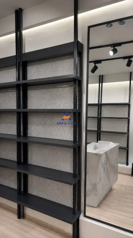 Tirane, shitet ambjent biznesi Kati 0, 54 m² 