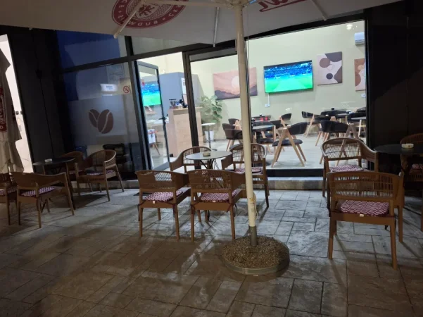 Tirane, jepet me qera lokal Kati 0, 50 m² 900 € (DON BOSKO)