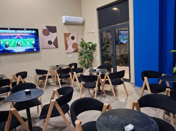 Tirane, jepet me qera lokal Kati 0, 50 m² 900 € (DON BOSKO)