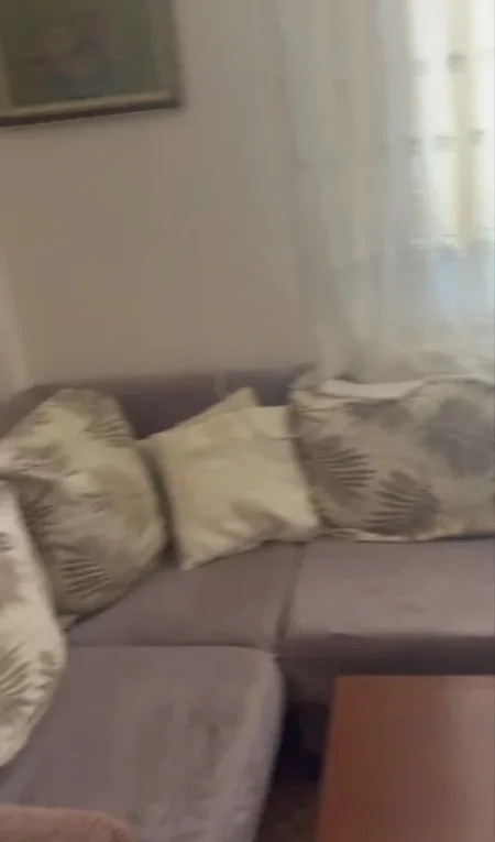 Tirane, jepet me qera apartament 2+1 Kati 1, 80 m² 400 € (Spitali Amerikan 2)