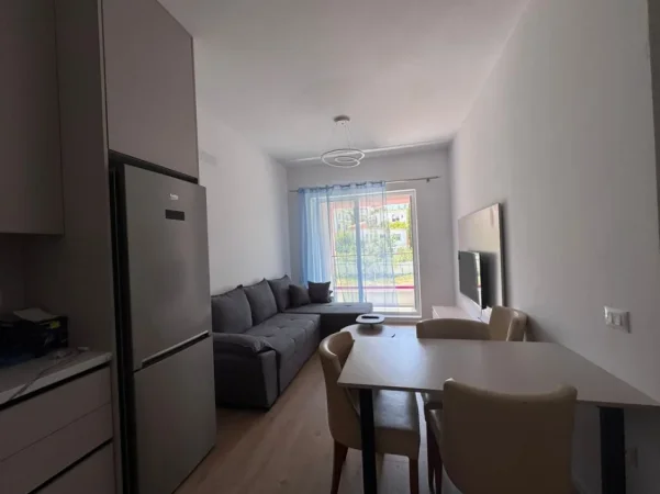 Tirane, jepet me qera apartament 1+1+Ballkon Kati 4, 55 m² 550 € (Pasho Hysa)