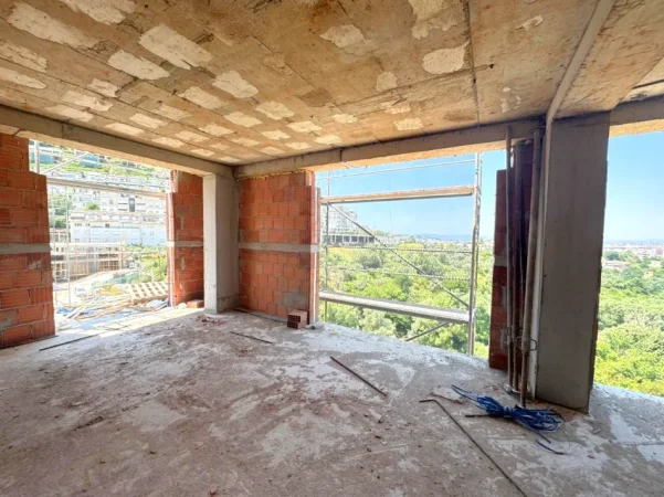 Tirane, shitet apartament 2+1+Ballkon Kati 6, 134 m² 235.000 € 
