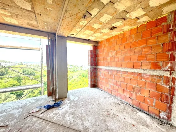 Tirane, shitet apartament 2+1+Ballkon Kati 6, 134 m² 235.000 € 