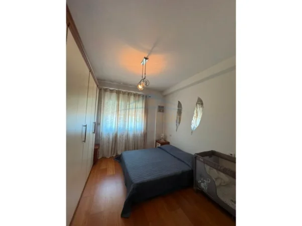 Tirane, shitet apartament 2+1 Kati 7, 89 m² 157.000 € (Unaza e Re)
