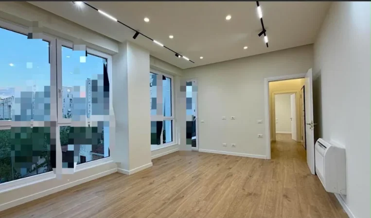 Tirane, jepet me qera ambjent biznesi Kati 2, 58 m² 1000 € (Robert zhvarts)