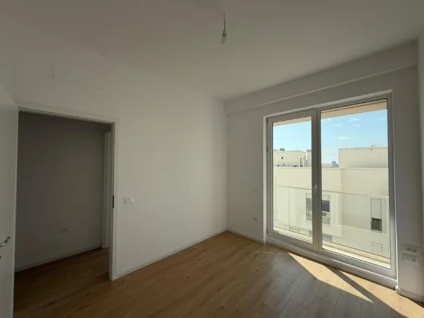 Tirane, shitet apartament Vile 3 Katshe Kati 0, 279 m² 380.000 € (Aba Residence/Sauk.)