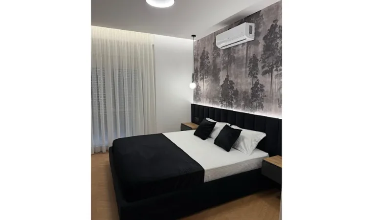 Tirane, jepet me qera apartament 1+1+Ballkon Kati 1, 60 m² 750 € 