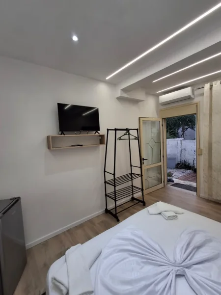 Vlore, jepet me qera vetem 1 dhome 1+1 Kati 2, 35 m² 35 € (Andrea Varfi)