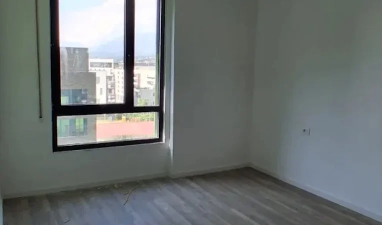 Tirane, jepet me qera apartament 2+1 Kati 5, 99 m² 500 € 