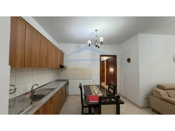 Shitet Apartament 3+1+2 ne Astir, Unaza e Re 0696069906