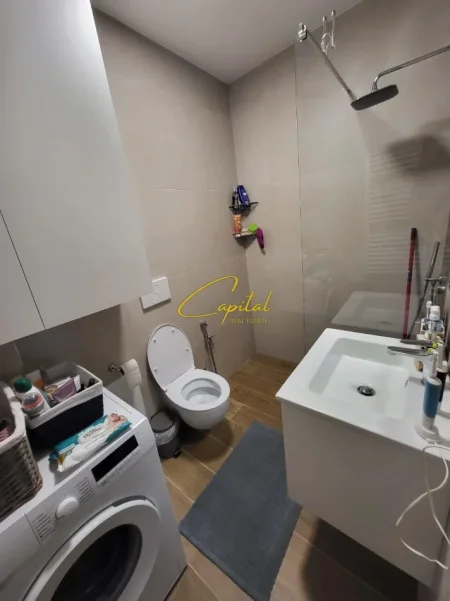 Tirane, shitet apartament 1+1 Kati 8, 78 m² 150.000 € (ISH TREGU ELEKTRIK)