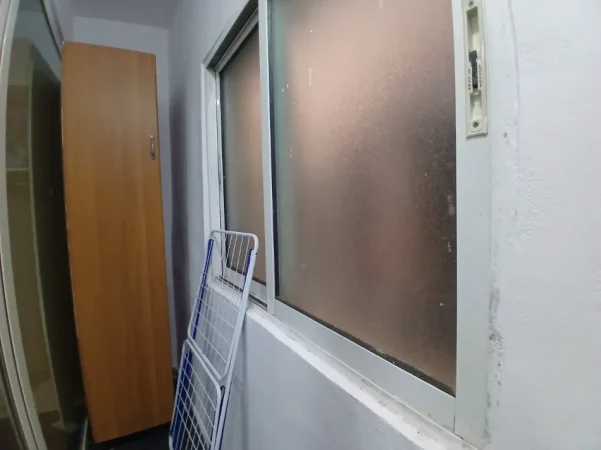 Tirane, jepet me qera apartament 1+1 Kati 1, 30 m² 300 € (Mozaiku I tiranes)