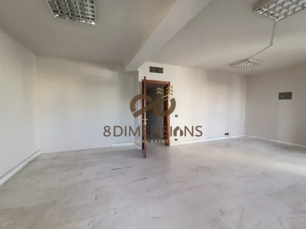 Tirane, jepet me qera zyre Kati 10, 130 m² 1.800 € (qender)
