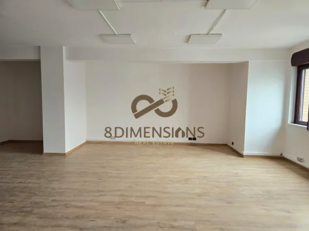 Tirane, jepet me qera zyre Kati 10, 130 m² 1.800 € (qender)