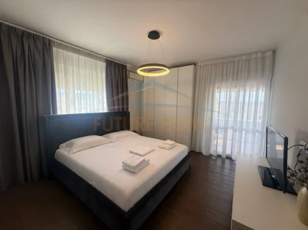 Tirane, shitet apartament 2+1+Aneks+Ballkon Kati 9, 132 m² 520.000 € 