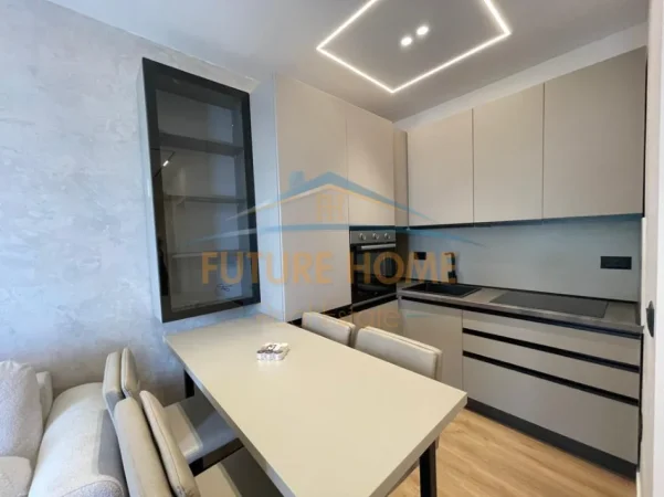 Tirane, shitet apartament 2+1+Aneks+Ballkon Kati 10, 67 m² 179.000 € (KOMPLEKSI AURA)