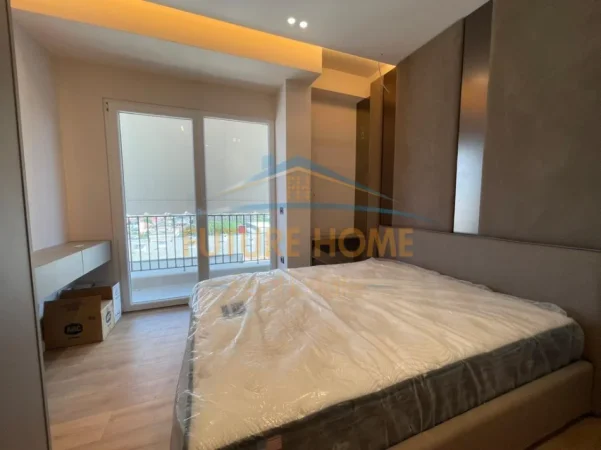 Tirane, shitet apartament 2+1+Aneks+Ballkon Kati 10, 67 m² 179.000 € (KOMPLEKSI AURA)