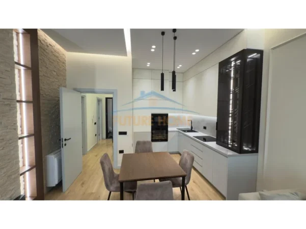 Tirane, shitet apartament 1+1 Kati 2, 76 m² 280.000 € 
