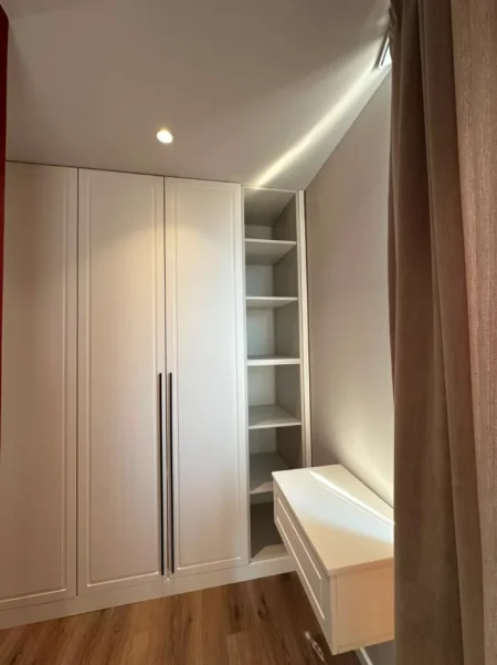 Tirane, jepet me qera apartament 2+1 Kati 6, 95 m² 1.200 € (Mine Peza)