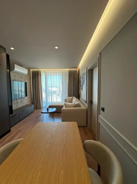 Tirane, jepet me qera apartament 2+1 Kati 6, 95 m² 1.200 € (Mine Peza)