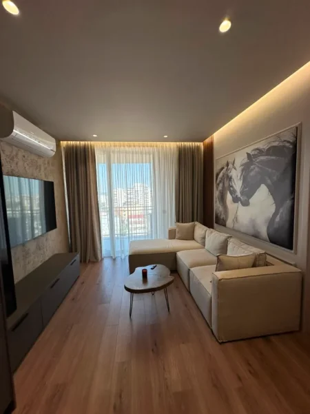 Tirane, jepet me qera apartament 2+1 Kati 6, 95 m² 1.200 € (Mine Peza)